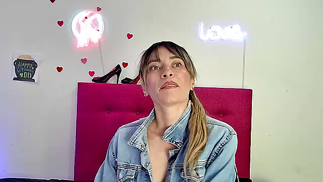 Lorena_sweet33 webcam