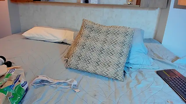 Emilly_Beaumont webcam