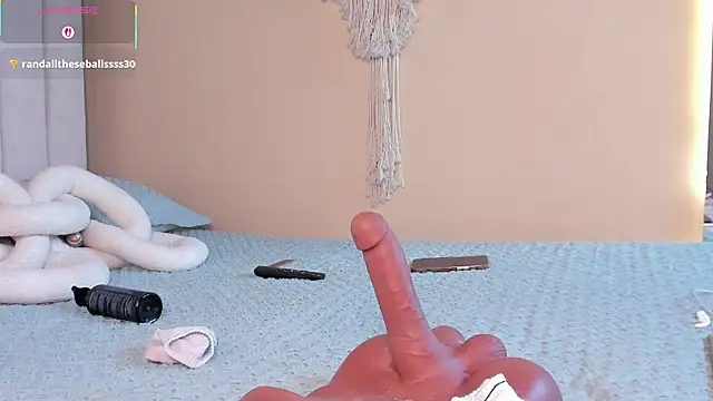 Elise_Diamond webcam