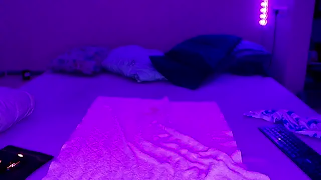 baphomet_from_ice webcam