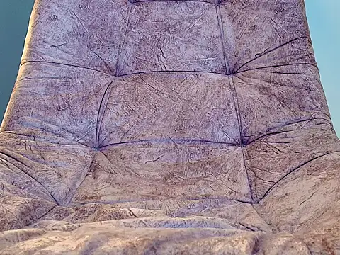 alison_holand webcam