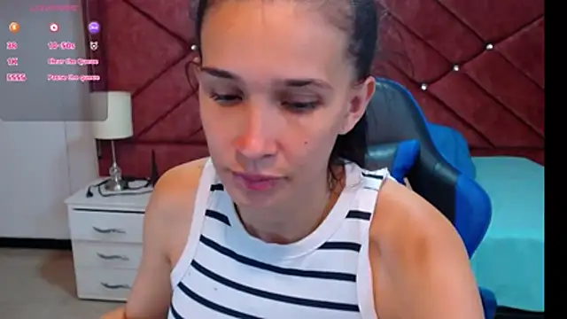 victoria_adams07 webcam