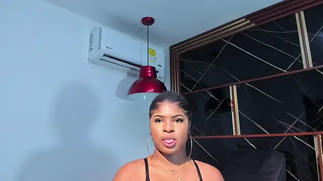 HannyThompson webcam