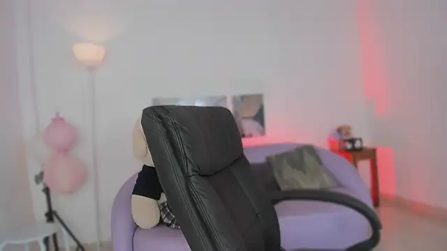 salma_isawwii webcam