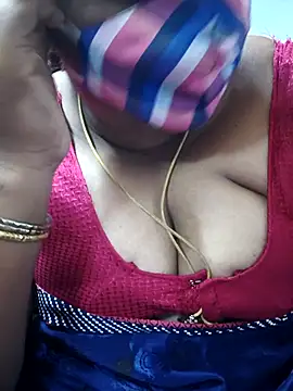 TAMIL_ELAKKIYA webcam