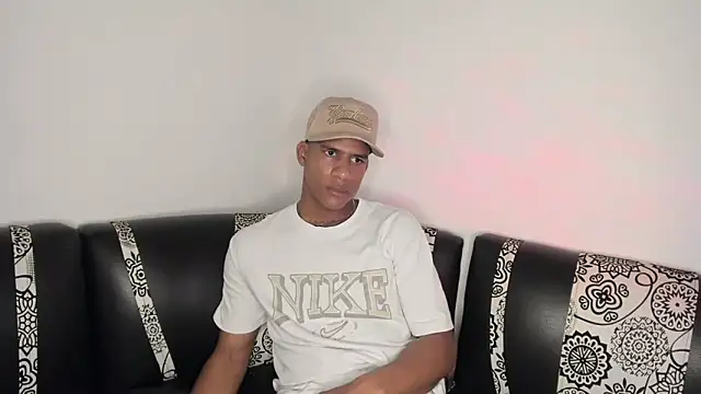 JUANBIGCOCK21CM webcam