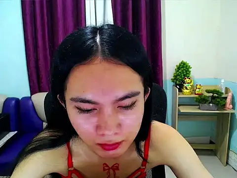 devine_goddess webcam