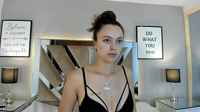 cellestehot - Cellestehot's free webcam - UK Sex Cams