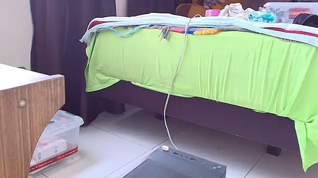 Samanntthaa__ webcam