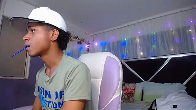 Santy_bigcock_01 webcam