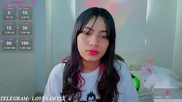 Lovelyamyy webcam