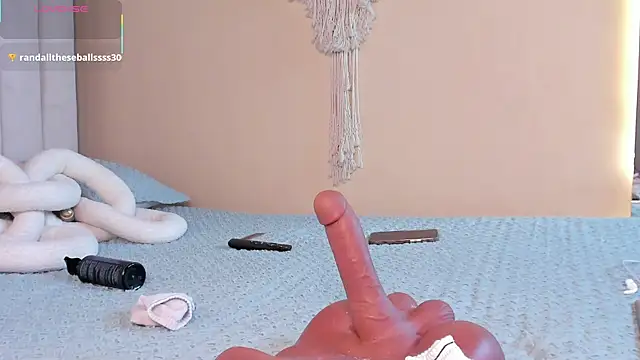 Elise_Diamond webcam