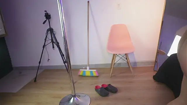 Cloe_x_Meliodas webcam