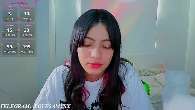 Lovelyamyy webcam