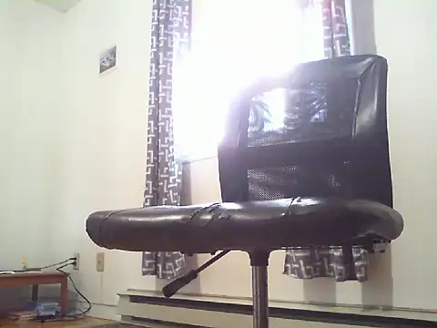 bubbleishus33 - Bubbleishus33's free webcam - UK Sex Cams