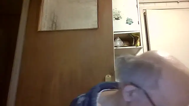 mariusica1@xh - Mariusica1@xh's free webcam - UK Sex Cams