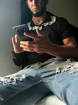 PIGHIGHDIRTY_p0 webcam