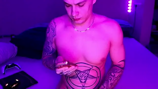 baphomet_from_ice webcam