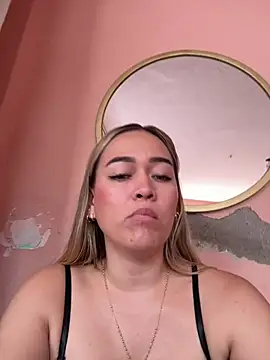 Danielavegax webcam