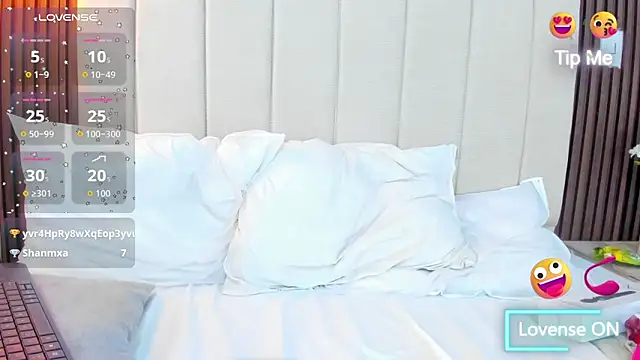 Victoria_Guzman webcam