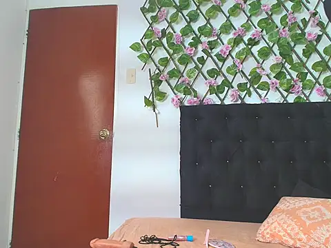 Sweet_Scarlett_ webcam