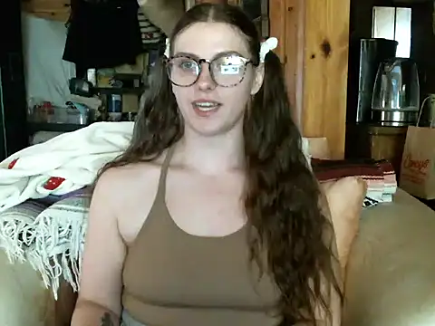 katie_kitten38 webcam