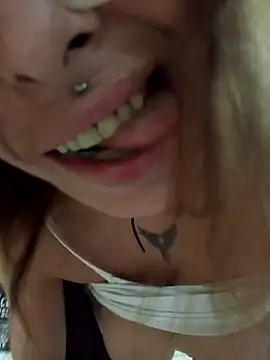 frozenwaffle (F mature) - Hello My friend.