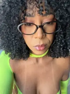 dianagolley420's room