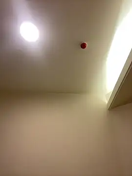 美女xiaohanbaby在线直播