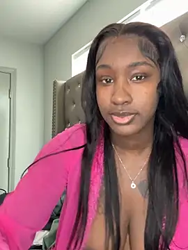 Webcam Model (ToyaThick)  is live.Free join now!