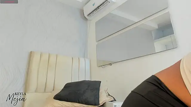 keyla_mejia webcam