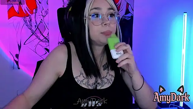 _AmyDark webcam