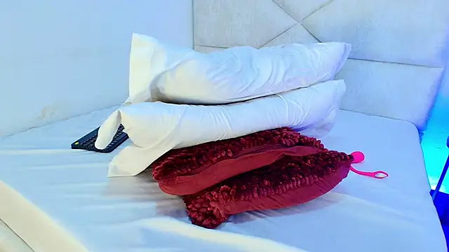 elizawiliamst webcam