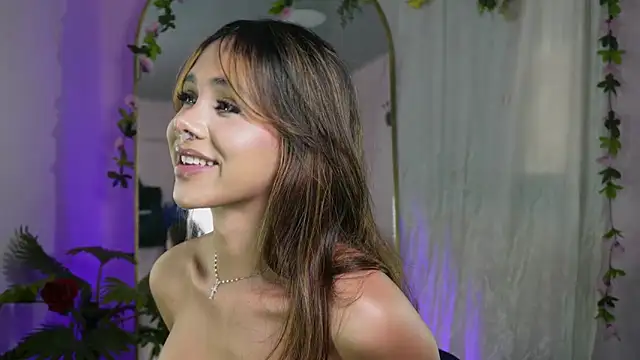 ashley_winhouse's live cam