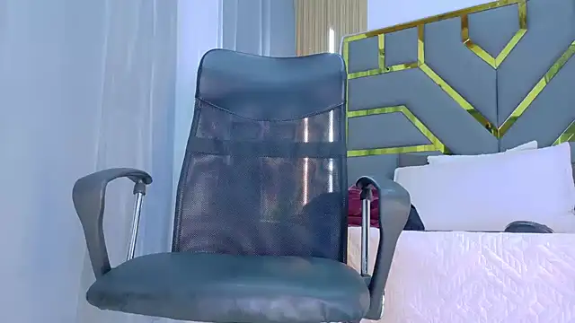 Oliver_bigblack_cock webcam