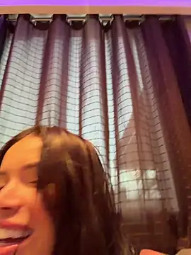 Rafaellaz's live cam