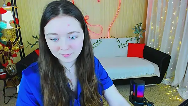 AlluringLookk webcam