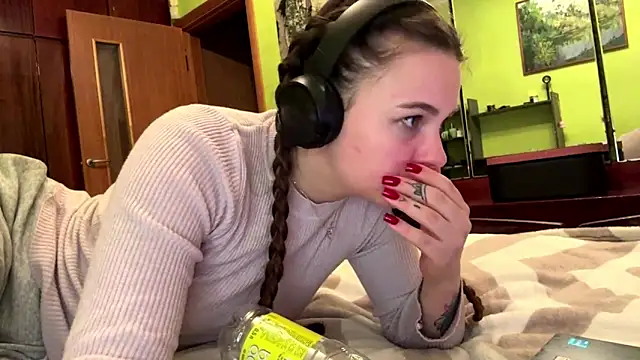 ThedaStrevell webcam