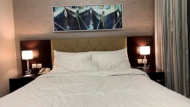 ArianaGoddess webcam