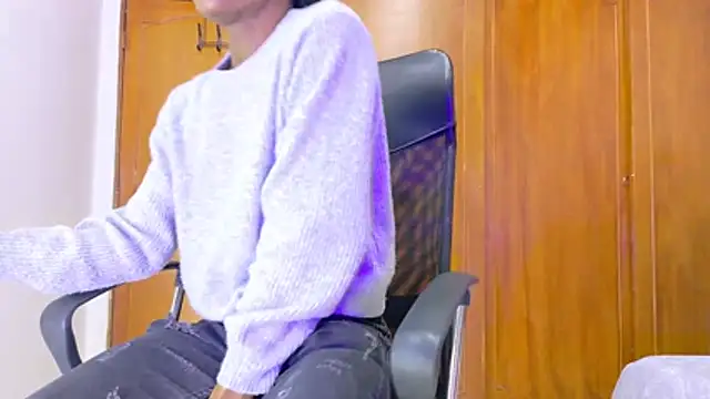 samirths_boy_ (M young) - #ahegao #anal #big-ass #bisexuals #brunettes #cam2cam #cei #chastity #colombian #cosplay #cumshot #dildo-or-vibrator #dirty-talk #ebony #ejaculation #erotic-dance #hd #middle-priced-privates #recordable-privates #recordable-publics #selfsucking #sexting #short-hair #shower #skinny #spanish-speaking #spanking #student #young