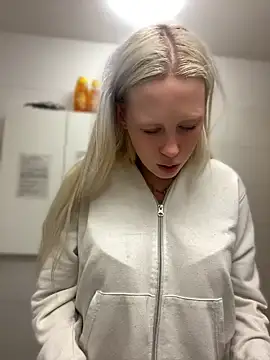 lenimaria (F teen) - 💜 Teaser/Squeeze Boobies 💜