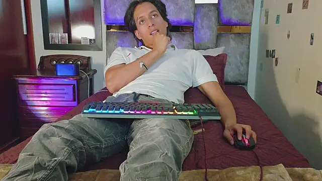 DannyPhantom555 webcam