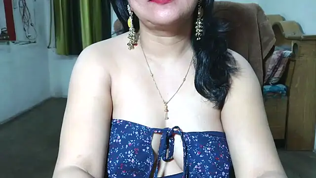 Cute_Mahi22 webcam