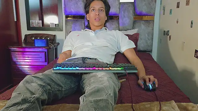 DannyPhantom555 webcam