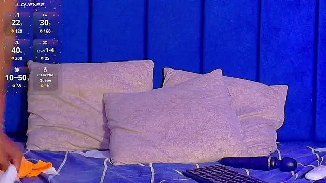 kiaratentation webcam