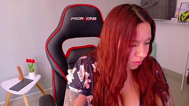 samantha_tattu webcam