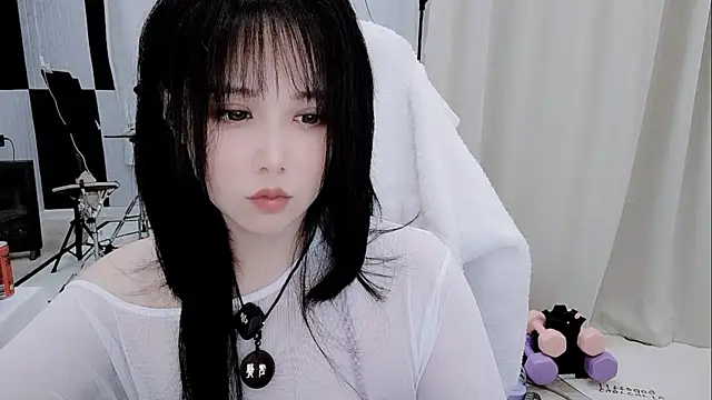 Evangelin-e live sex cam