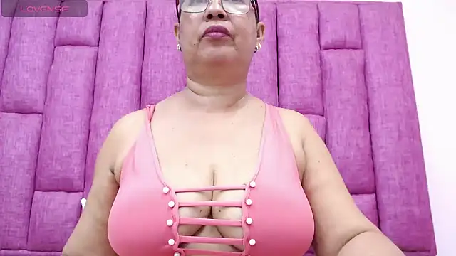 MilfPleasure webcam
