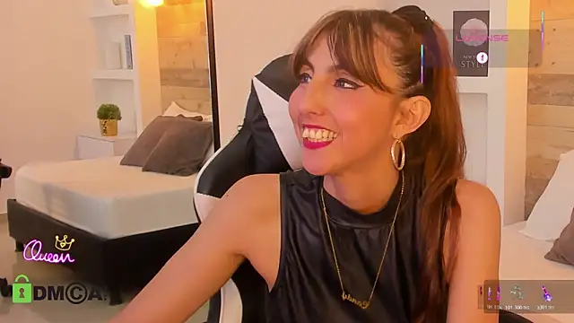 candy_summer28 webcam