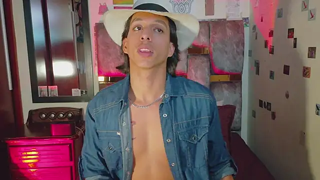 DannyPhantom555 webcam